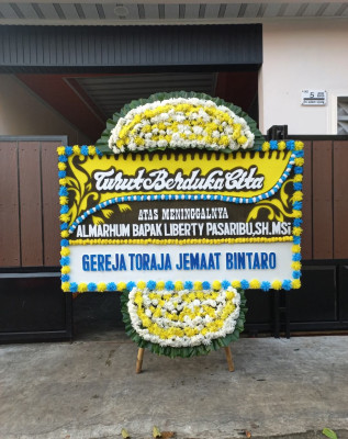 Papan Bunga Duka di Ngargosari