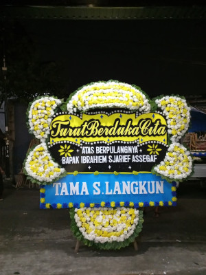 Papan Bunga Duka di Ngargosari